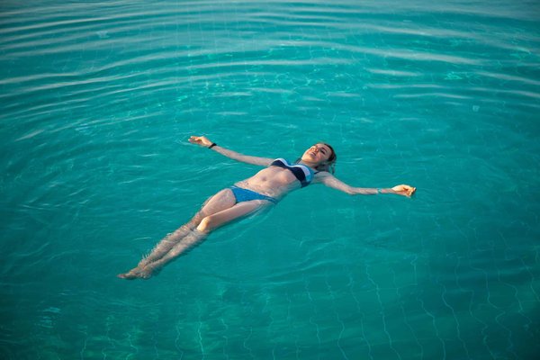 Quels conseils suivre pour augmenter l'immersion sonore dans un jeu d'exploration spatiale ?